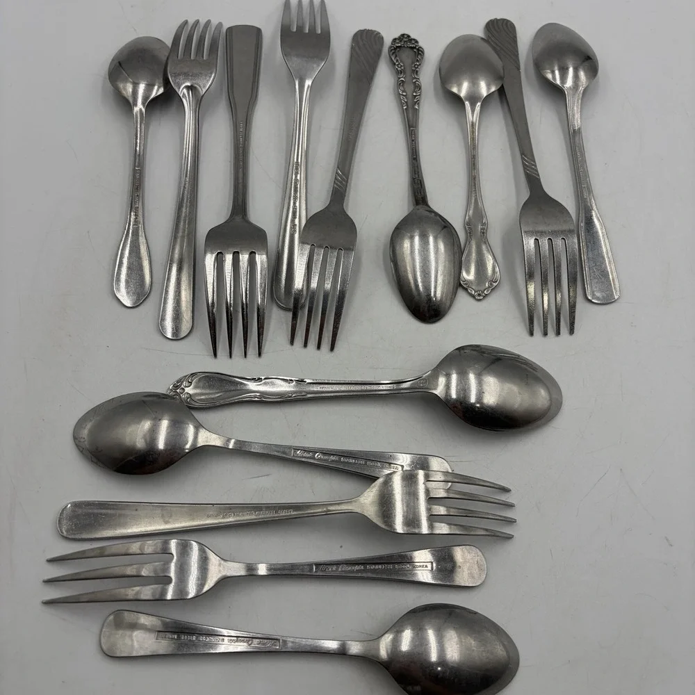 14 Pieces Stainless Steel Silverware Flatware Set Mixed Spoons Forks Dinnerware